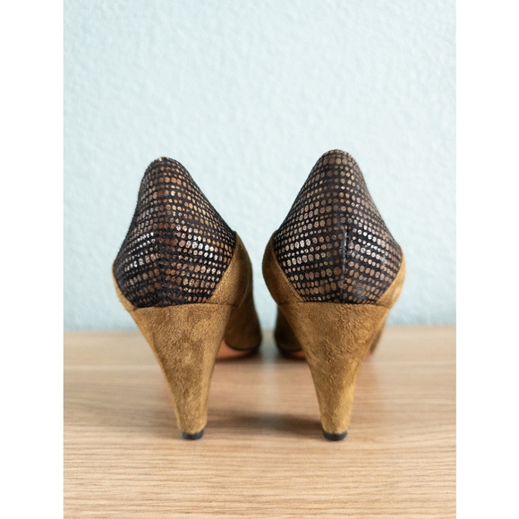 Sesto Meucci | Vintage Suede Cap Toe Pumps - Picture 8 of 10
